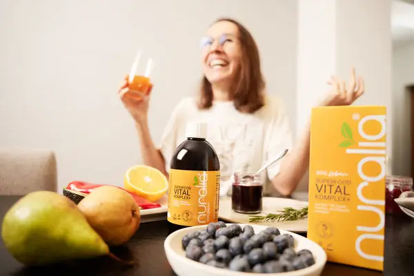 Nuralia Superfood Komplex customer – daily micronutrient support for active lifestyles